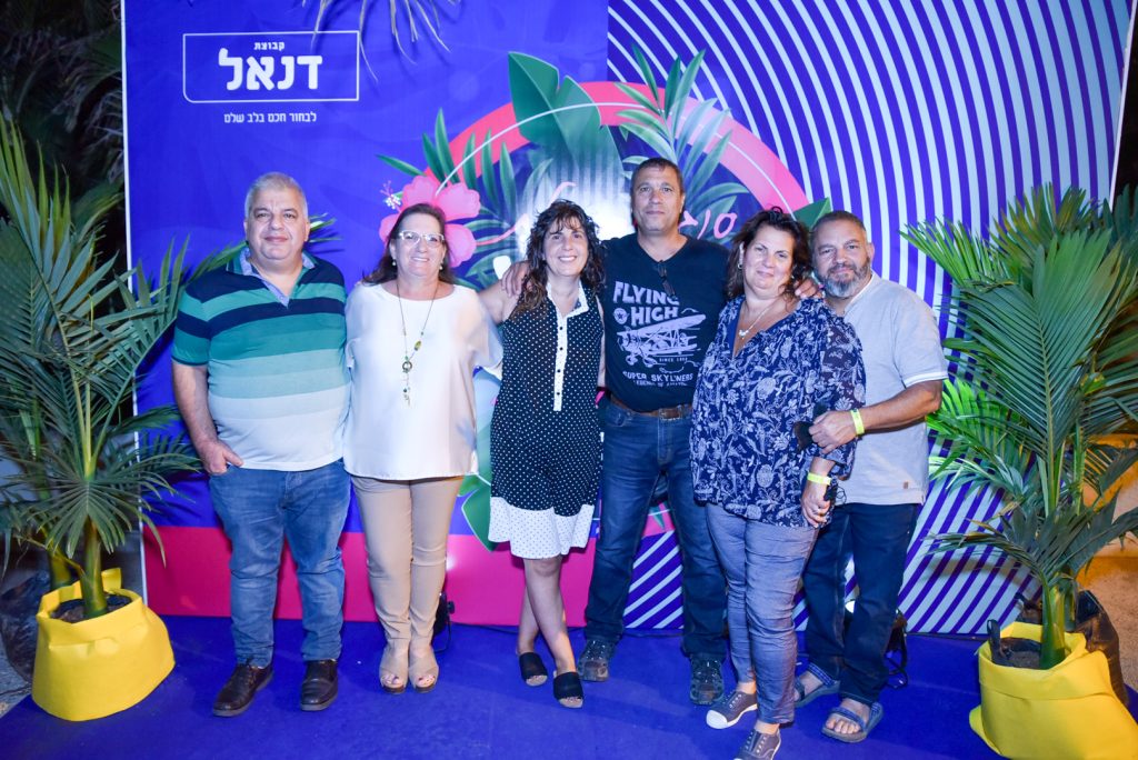 קיר צילום אירוע ערב נופש